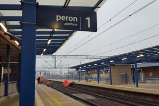 Poważny wypadek na dworcu w Lesznie. Pociąg potrącił mężczyznę