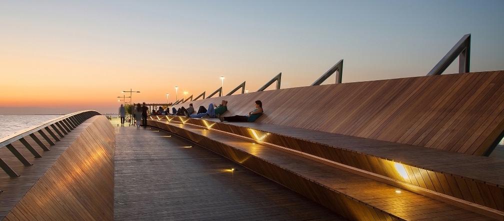 Bostanli Sunset Lounge - fot. ZM Yasa Architecture (1)