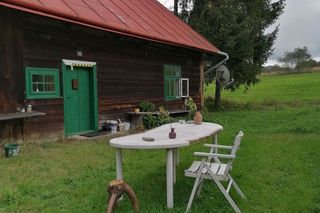 Remont chyży łemkowskiej w Hańczowej