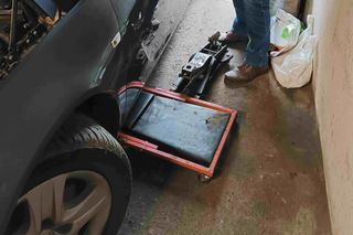 Pasek klinowy zabił Jacka złotą rączkę