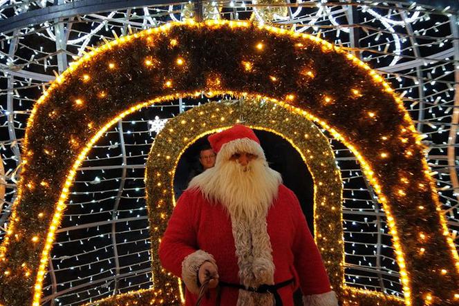 Świąteczne iluminacje rozbłysnęły w Koszalinie i regionie [ZDJĘCIA]
