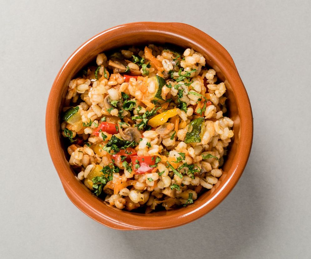 Smażony pęczak z warzywami  - idealny nie tylko dla niejedzących mięsa