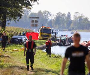 Auto zsunęło się do wody. Dramat na Kanale Grunwaldzkim