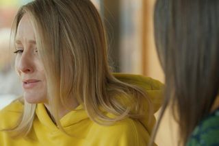 Barwy szczęścia, odcinek 3154: Grażyna (Kinga Suchan), Madzia (Natalia Sierzputowska)