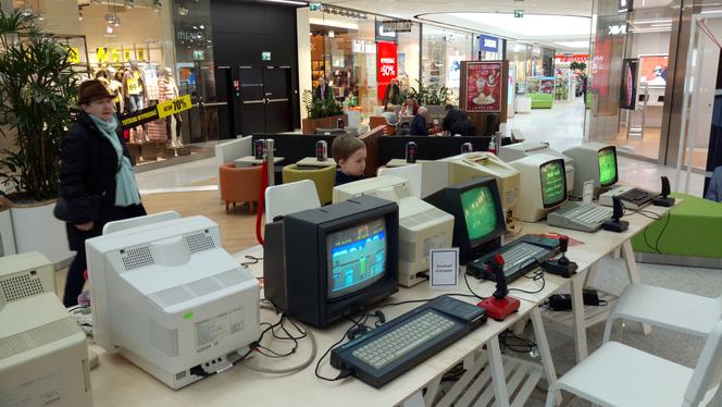Kultowe gry na kultowych komputerach i konsolach w Katowicach