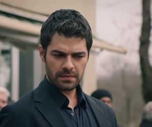 Wichrowe wzgórze. Fikret okłamuje Songul. Zeynep nie żyje?!