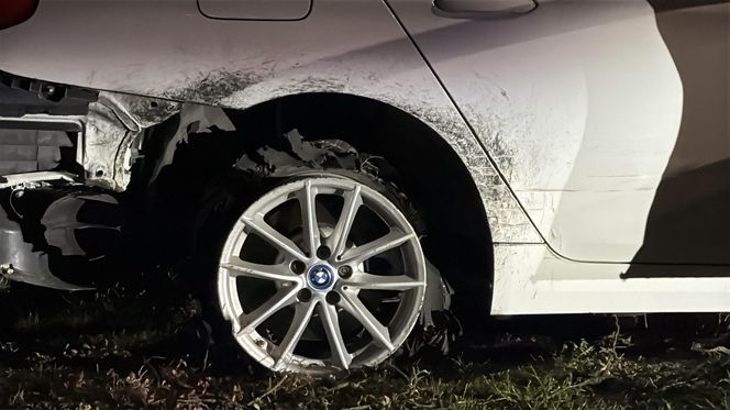 Policyjny pościg ulicami Warszawy. BMW w płomieniach 