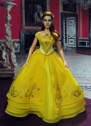Emma Watson jako lalka