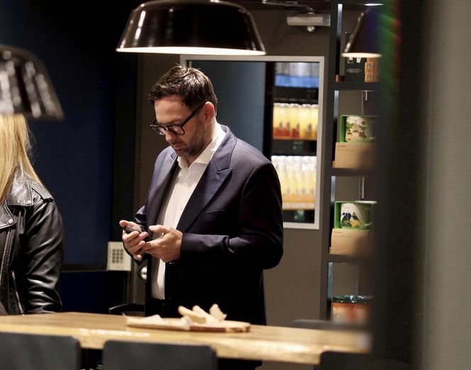 Daniel Obajtek szpanuje pięćsetkami