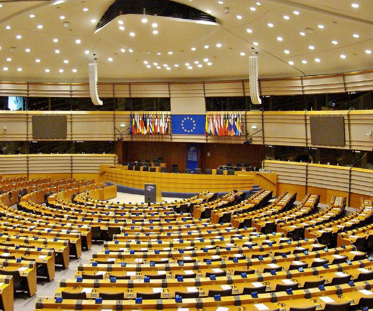 Ostatnia "Debata Europejska" przed wyborami do PE. Oto skład uczestników - Super Express - wiadomości, polityka, sport