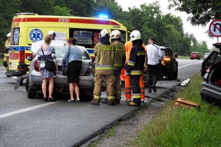 Czołówka pod Wołominem. Dwie osoby w szpitalu