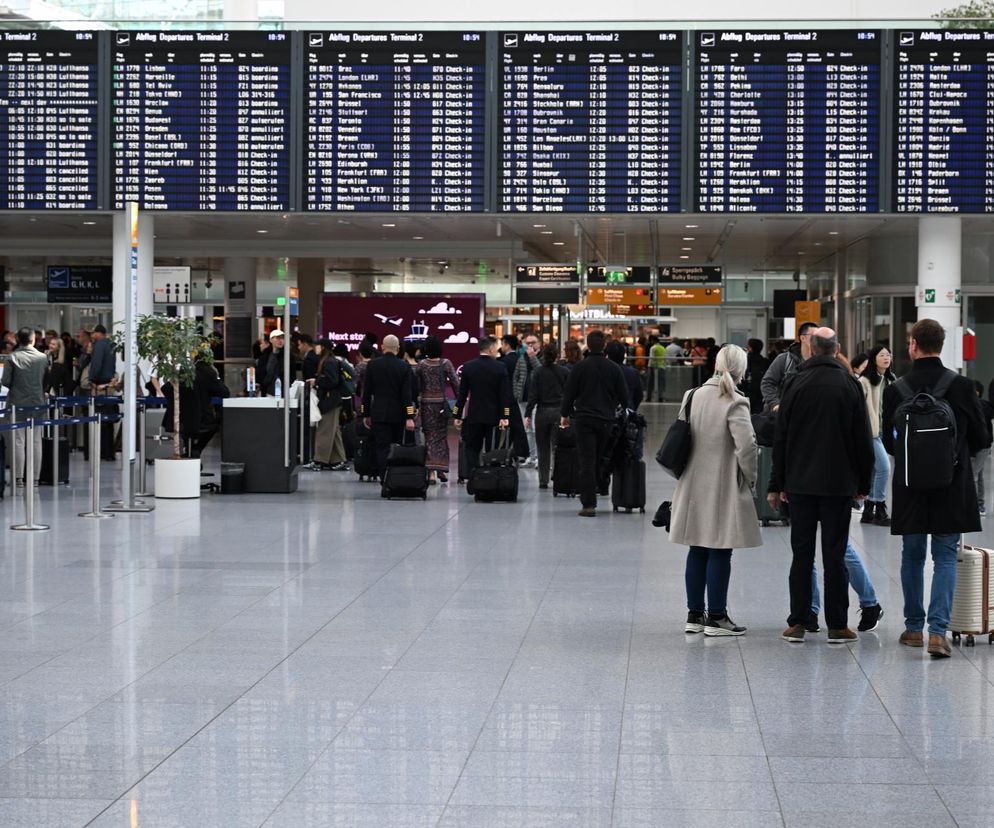 Drony paraliżują lotnisko w Monachium. Chaos na niebie i ziemi, tysiące pasażerów uziemionych