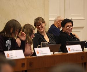 Nadzwyczajna sesja Rady Warszawy