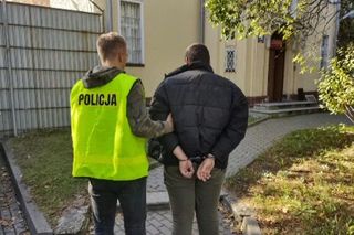 Pabianice. Nastolatkowie podejrzani o znęcanie się nad bezdomnym. 43-latek walczy w szpitalu o życie