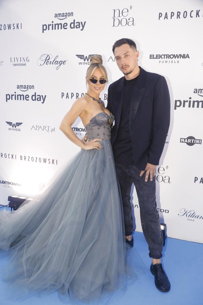 Blanka Lipińska chwali się pierścionkiem od ukochanego. "Nie chciałam diamentu"