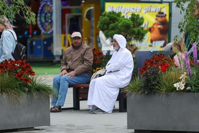 Turyści w Tatrach w wakacje 2025