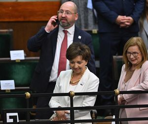 Rodzina Karola Nawrockiego na zaprzysiężeniu 