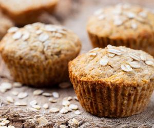Muffinki owsiane. Błyskawiczny przepis na dietetyczne drugie śniadanie 