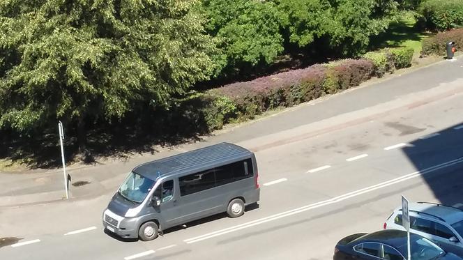 Policyjny konwój w Katowicach