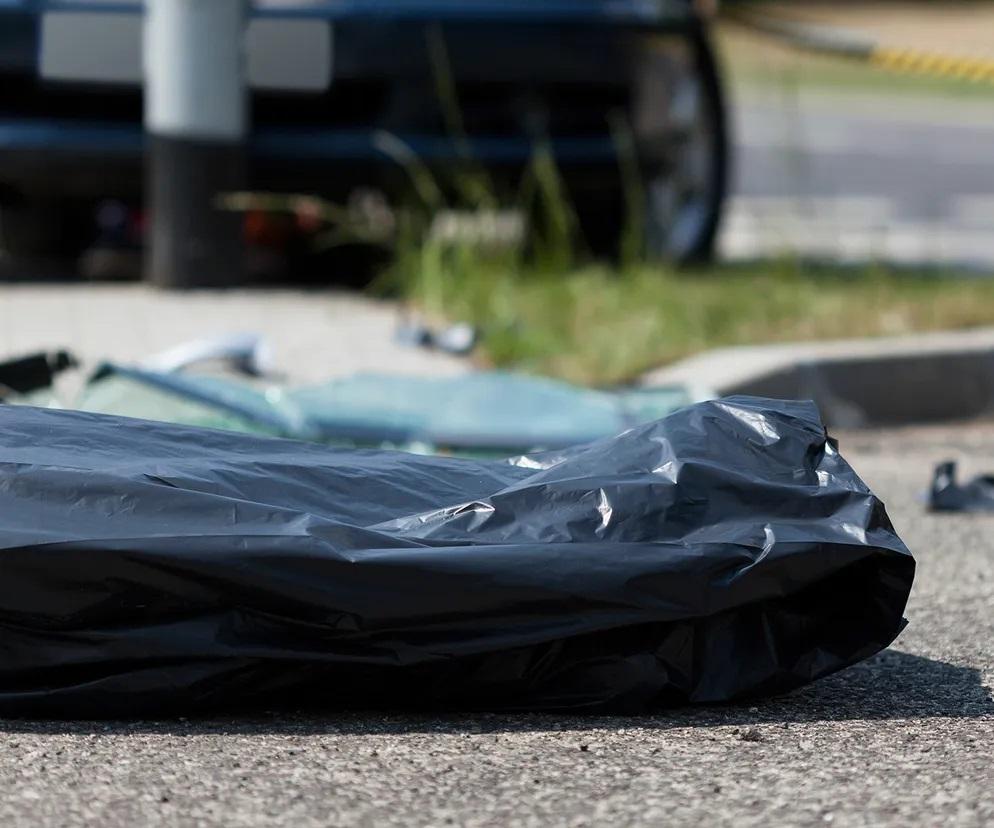 Tarnowskie Góry: Mężczyzna zmarł tuż obok Biedronki na Osadzie Jana