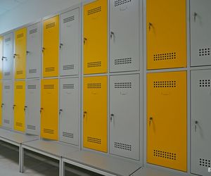 Hala sportowa przy ZSHG w Gdyni, ul. Morska 77