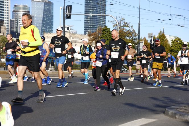 Uczestnicy 46. edycji Nationale-Nederlanden Maratonu Warszawskiego