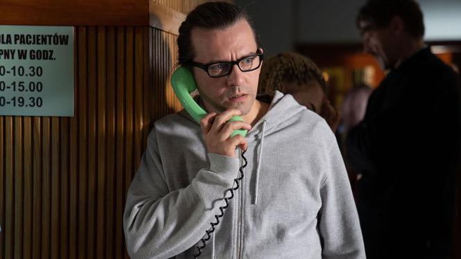 Na dobre i na złe odc. 716. Artur Bart (Piotr Głowacki)