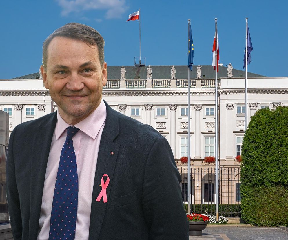 Sikorski na tle Pałacu Prezydenckiego