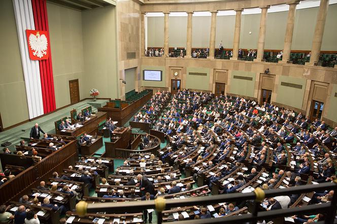 Sejm przyjął ustawę dotyczącą kredytów 
