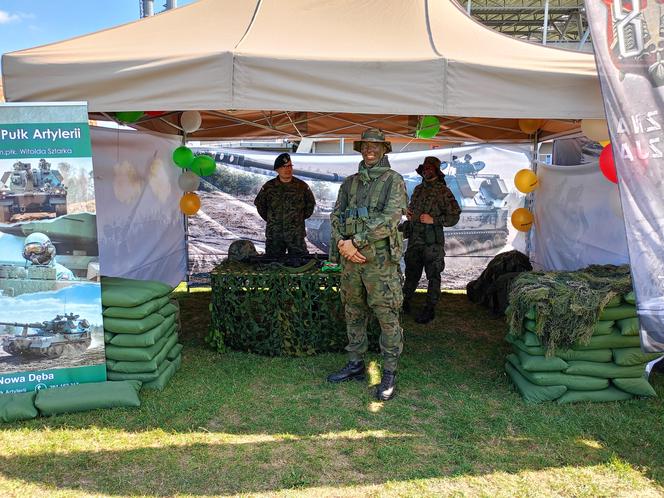 Piknik Wojskowy 18. Dywizji został zorganizowany na terenie zielonym przy aquaparku i stadionie miejskim w Siedlcach