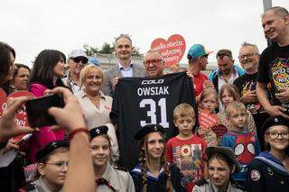 Tychy mają rondo WOŚP. Tablicę odsłonił Owsiak we własnej osobie