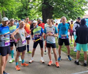 Rawicz sportem i muzyką tętni przez całą dobę. Drugi dzień 24h Festiwalu pod znakiem biegów, integracji i koncertu Natalii Nykiel