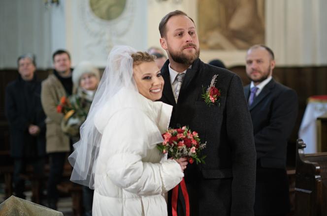Na Wspólnej odc. 3228. Beata (Katarzyna Ptasińska), Paweł (Grzegorz Kwiecień)