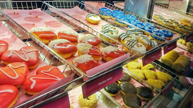 9 Dunkin' Donuts zawitał do Łodzi. Na Piotrkowskiej kolejki