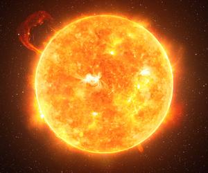 Eksplozja na Słońcu. Czarna plazma pędzi w kierunku Ziemi. TO ma stać się już dziś, 17 sierpnia 2022!