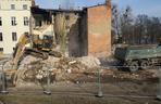 Kamienice na ul. Toruńskiej w Bydgoszczy zaczynają znikać. Rozpoczęła się zapowiadana rozbiórka [ZDJĘCIA, WIDEO]