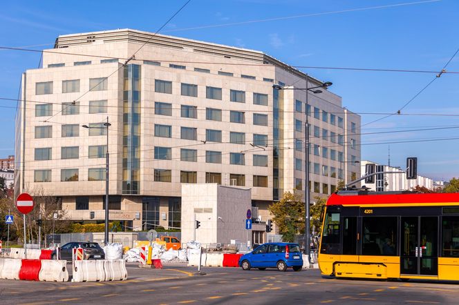 Nowy typ budowli obsługującej tramwaj w Warszawie