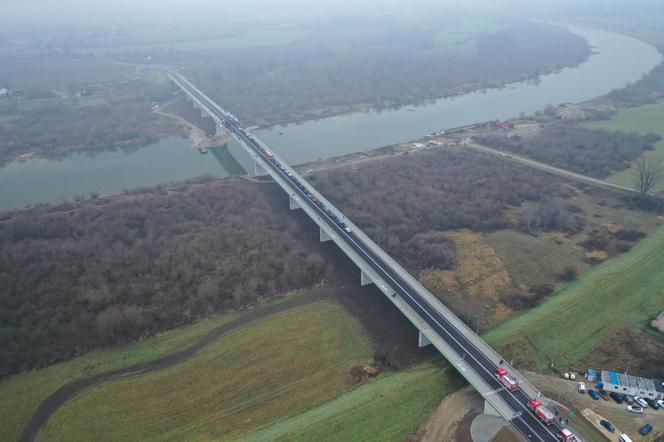 Nowy most połączył Świętokrzyskie z Małopolską