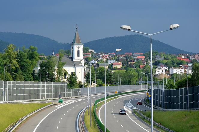 Bielsko-Biała: Huk i odgłosy wybuchów na osiedlu. Służby postawione na nogi!