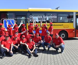 Autobusy w poślizgu! Kto tym razem okazał się najlepszym kierowcą autobusu? 