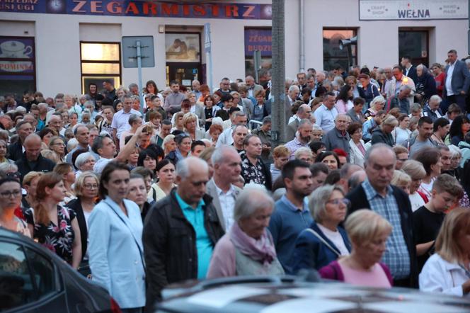 75 lat temu obraz Matki Boskiej w Lublinie zapłakał. Wierni uczcili rocznicę „Cudu lubelskiego” procesją różańcową