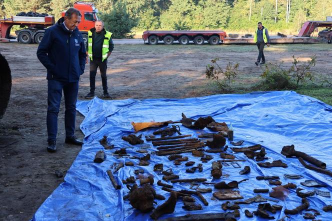 Niemiecki czołg z czasów II wojny światowej znaleziony pod Kielcami. Trafił do Muzeum Wojska Polskiego