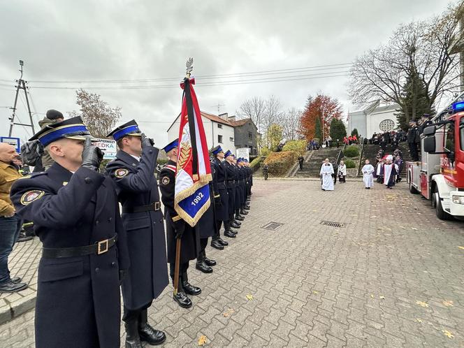 Przejmujący pogrzeb strażaka, który zginął podczas obławy na Grzegorza Borysa