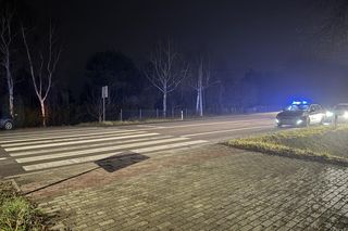 Potrącił kobietę na pasach w Ołtarzewie i uciekł. Miesiąc później oddał się w ręce policji