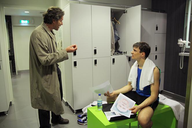 Na krawędzi 2 sezon odc. 4. Andrzej Czyż (Przemysław Sadowski), Frydrych (Mateusz Damięcki)