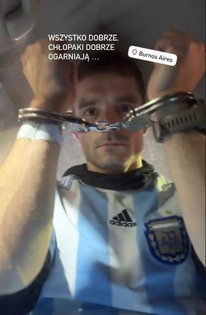 Marcin Banot wspina się na wieżowiec w Buenos Aires