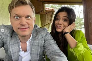 M jak miłość na planie. Iza (Adriana Kalska), fotograf (Philippe Tłokiński)