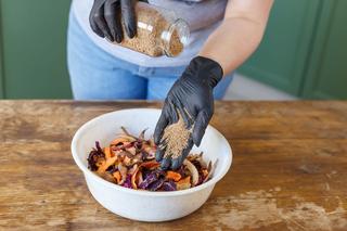 Bokashi - domowy kompostownik w mieszkaniu - Podpowiadamy jak go zrobić