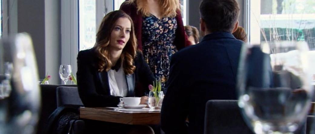 Przyjaciółki 6 sezon odc. 73. Magda (Karina Seweryn), Zuza (Anita Sokołowska)