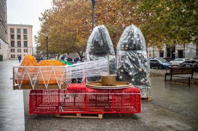 Zima zbliża się wielkimi krokami. Warszawa przygotowuje się na białe święta. „Na początku grudnia”